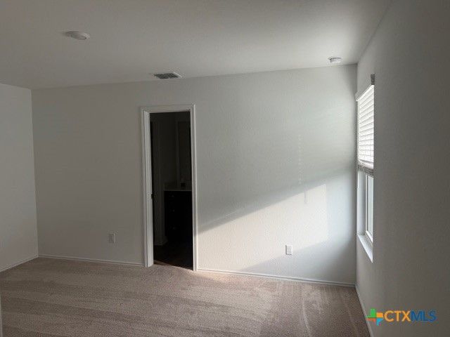 460 Marty Allen Loop, Jarrell, TX 76537