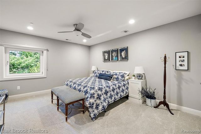 2253 Lone Pine Road, West Bloomfield, MI 48323