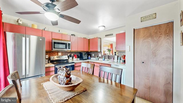 15 INGRID CT, Wilmington, DE 19808