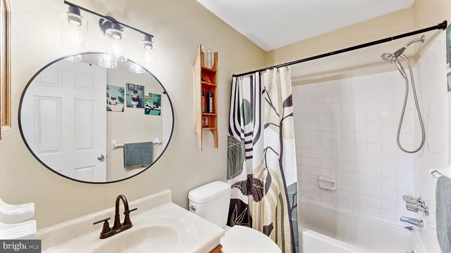 15 INGRID CT, Wilmington, DE 19808