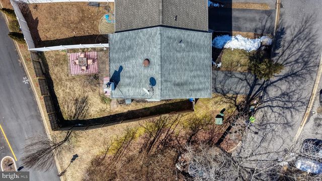 15 INGRID CT, Wilmington, DE 19808