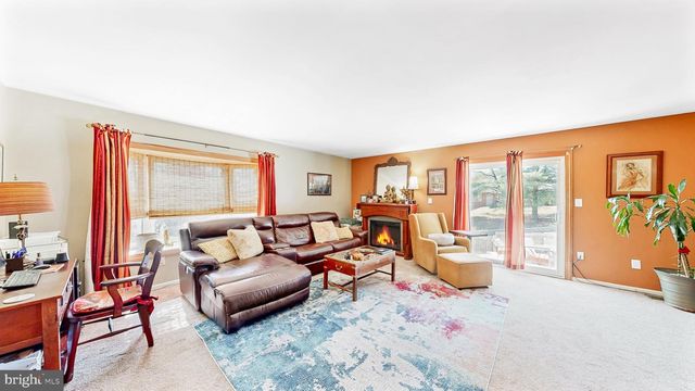 15 INGRID CT, Wilmington, DE 19808