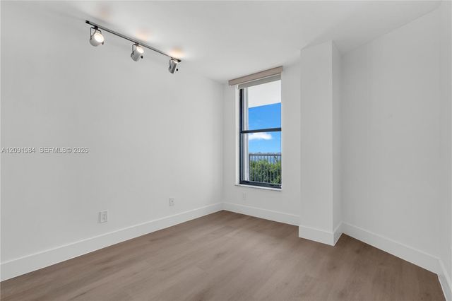 1440 Brickell Bay Drive 604, Miami, FL 33131