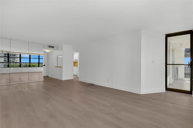 1440 Brickell Bay Drive 604, Miami, FL 33131