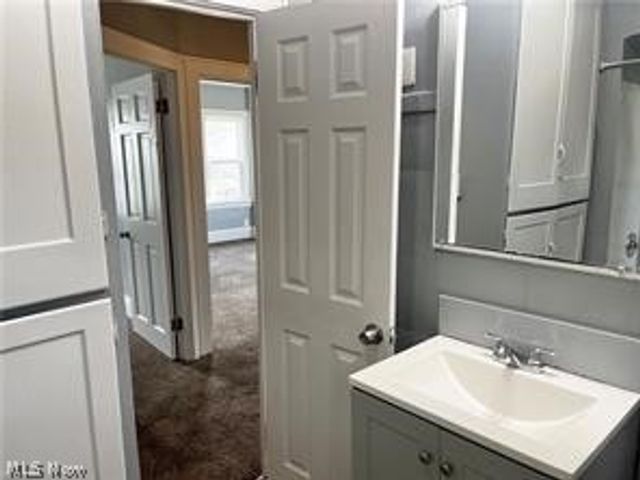 681 Moreley Avenue, Akron, OH 44320