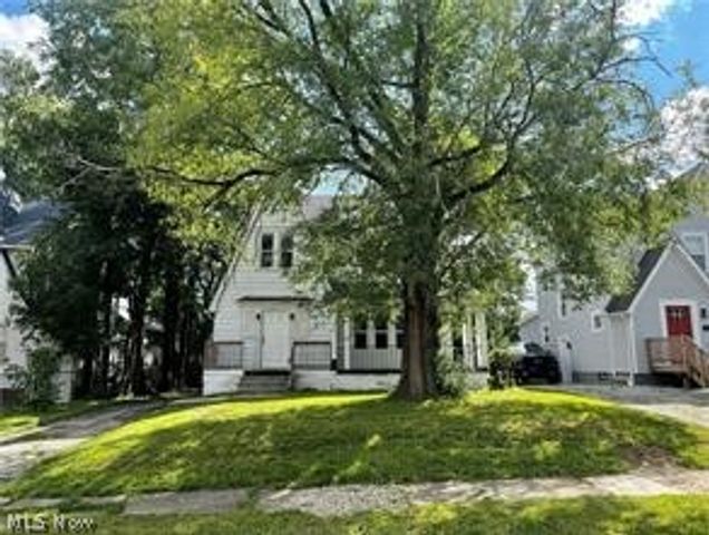 681 Moreley Avenue, Akron, OH 44320