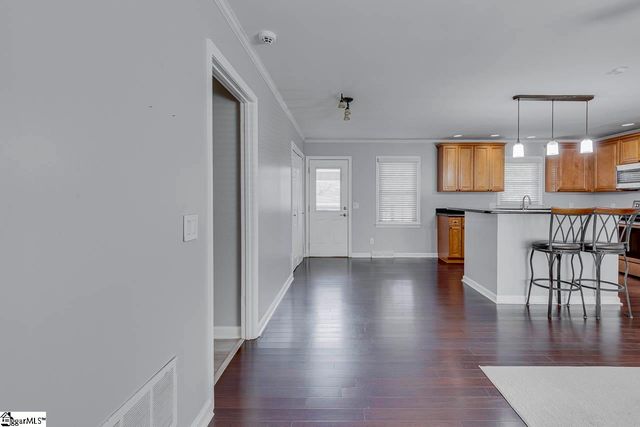 216 Hickory Drive, Easley, SC 29642