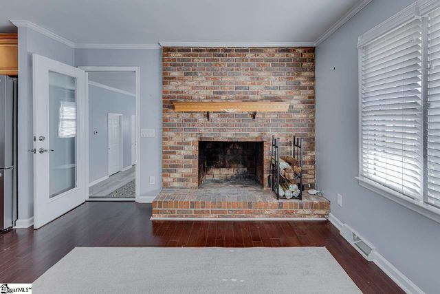 216 Hickory Drive, Easley, SC 29642