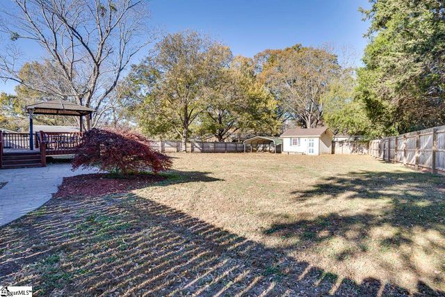 216 Hickory Drive, Easley, SC 29642