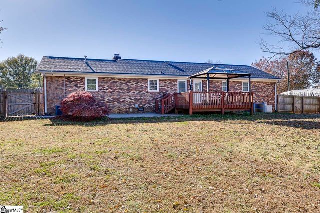 216 Hickory Drive, Easley, SC 29642