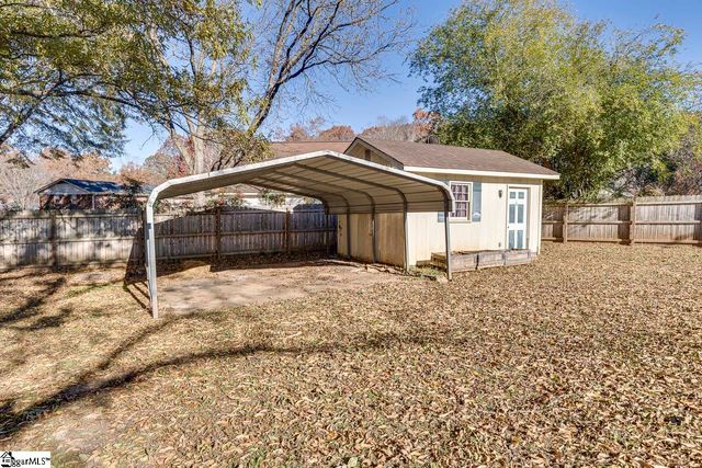 216 Hickory Drive, Easley, SC 29642