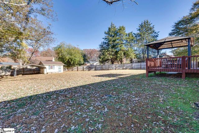 216 Hickory Drive, Easley, SC 29642