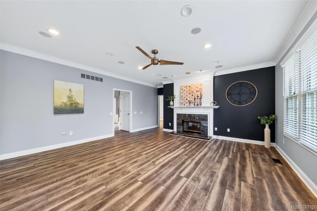 443 Lenox Drive, Canton Charter Township, MI 48188