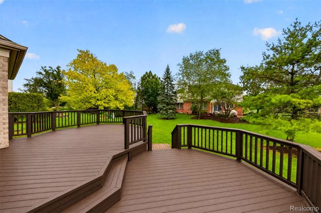 443 Lenox Drive, Canton Charter Township, MI 48188