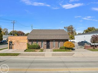 17511 Stephens Drive, Eastpointe, MI 48021