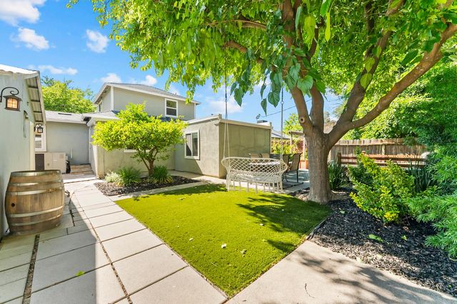 4285 65th St, Sacramento, CA 95820