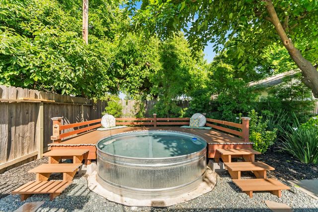 4285 65th St, Sacramento, CA 95820