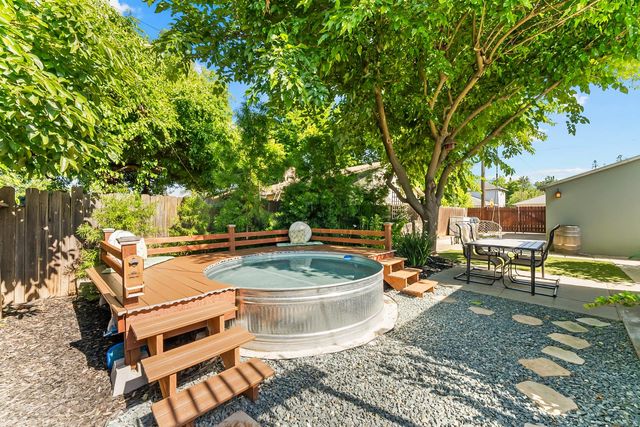 4285 65th St, Sacramento, CA 95820