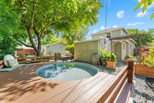 4285 65th St, Sacramento, CA 95820