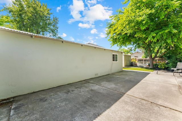 4285 65th St, Sacramento, CA 95820