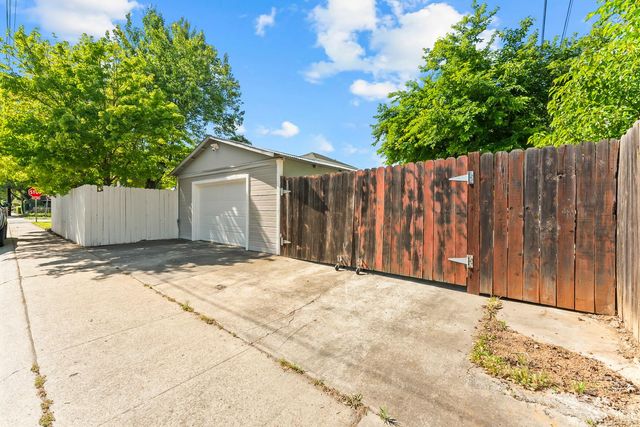 4285 65th St, Sacramento, CA 95820