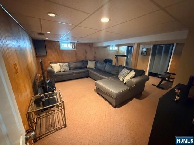 911 Colfax, Pompton Lakes, NY 07442