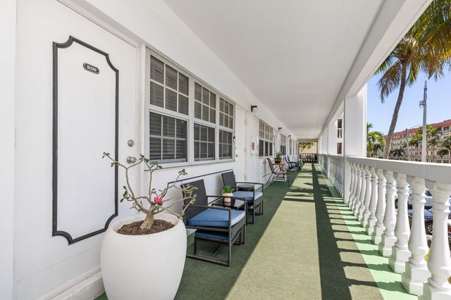 5203 NE 24th Terrace B210, Fort Lauderdale, FL 33308