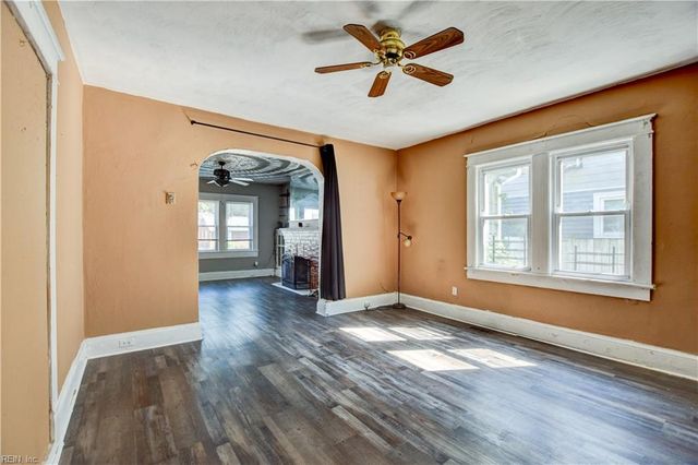 2715 E Virginia Beach BLVD, Norfolk, VA 23504