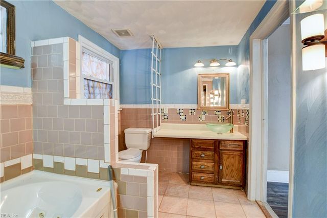 2715 E Virginia Beach BLVD, Norfolk, VA 23504