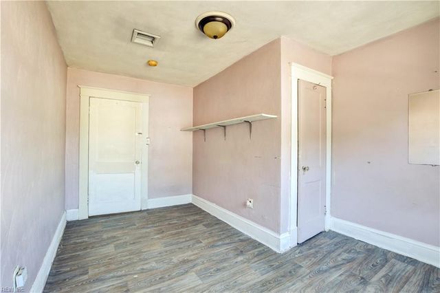 2715 E Virginia Beach BLVD, Norfolk, VA 23504