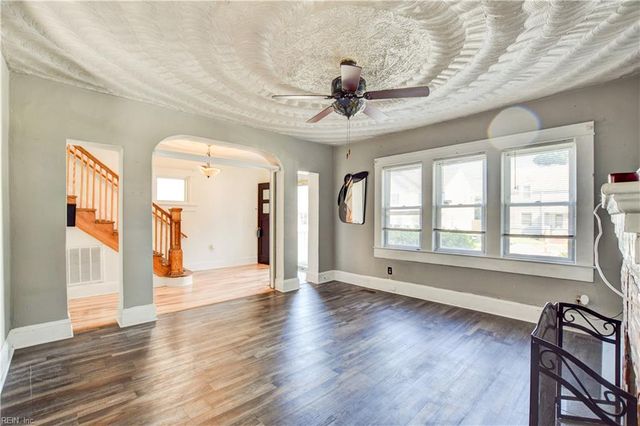 2715 E Virginia Beach BLVD, Norfolk, VA 23504