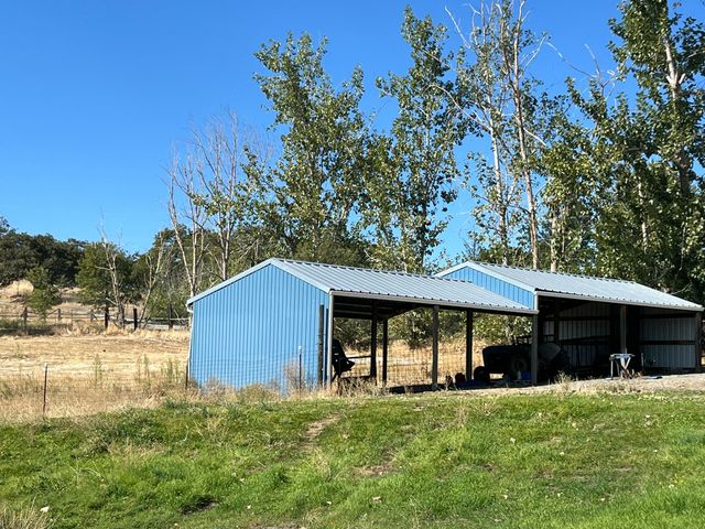 4234 Payne Road, Medford, OR 97504