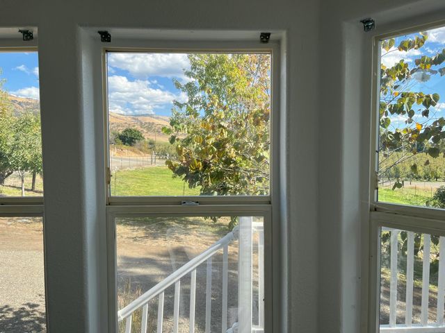 4234 Payne Road, Medford, OR 97504