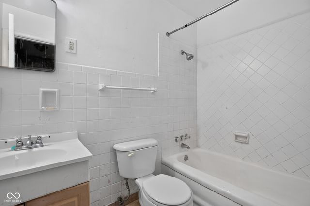 4159 N Sheridan Avenue, Indianapolis, IN 46226