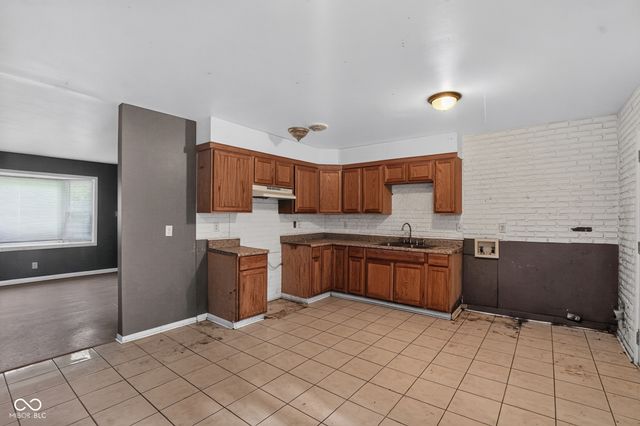 4159 N Sheridan Avenue, Indianapolis, IN 46226