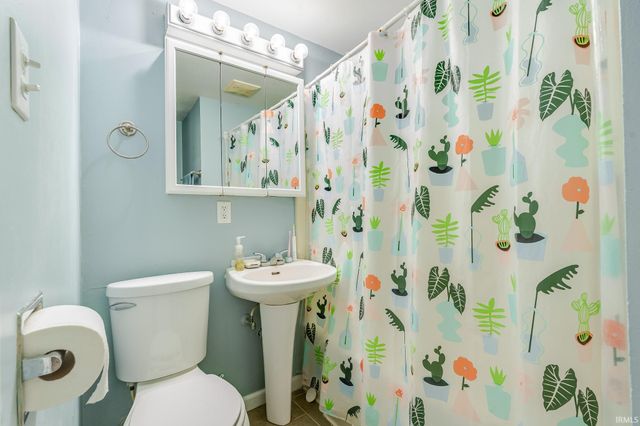 3018 Wilder Drive, South Bend, IN 46615