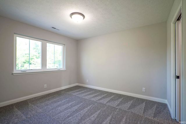 840 S Hoke Avenue, Frankfort, IN 46041