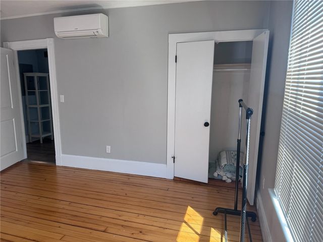 35 Elm Street B, Newport, RI 02840
