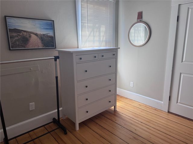 35 Elm Street B, Newport, RI 02840