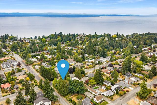 10004 14th Avenue NW, Seattle, WA 98177