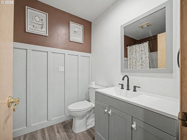 3008 Se LAURA Ave, Gresham, OR 97080