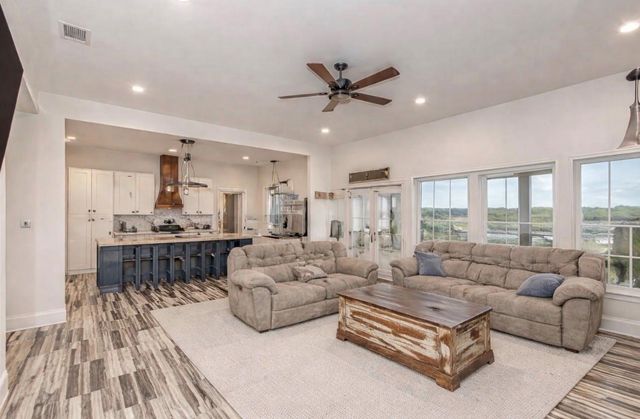 4886 County Road 1037, Celeste, TX 75426