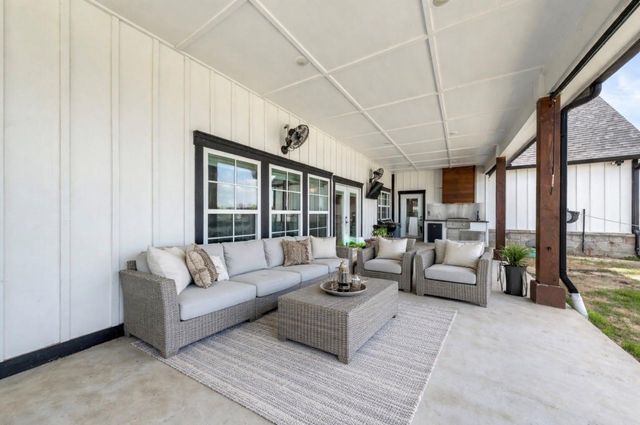 4886 County Road 1037, Celeste, TX 75426