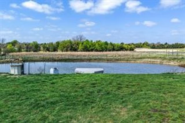 4886 County Road 1037, Celeste, TX 75426