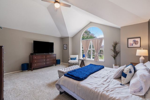 20511 View Meadow, San Antonio, TX 78258