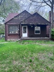19403 Stahelin Avenue, Detroit, MI 48219