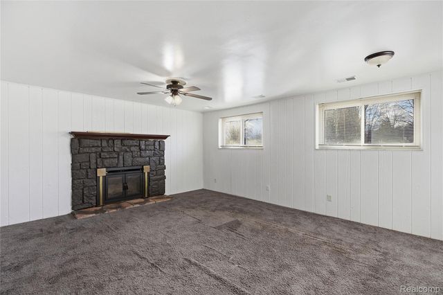 6230 Barker Drive, Waterford Charter Township, MI 48329