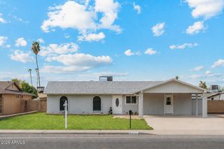 9716 N 55TH Avenue, Glendale, AZ 85302