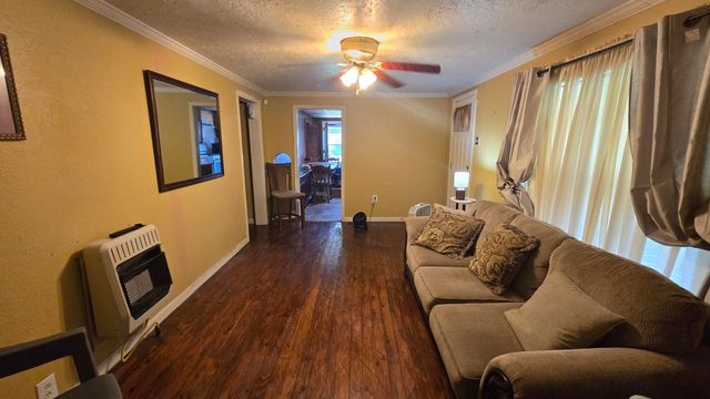 617 Vine, Deridder, LA 70634