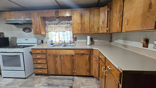 617 Vine, Deridder, LA 70634